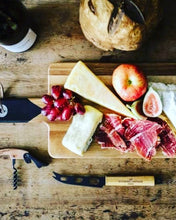 Load image into Gallery viewer, CHEESE & WINE SET