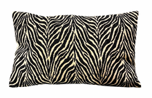 Load image into Gallery viewer, ANIMAL PRINT CUSHION - BLACK & NATURAL