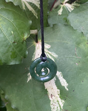 Load image into Gallery viewer, NEW ZEALAND GREENSTONE - POUNAMU -KORU DESIGN
