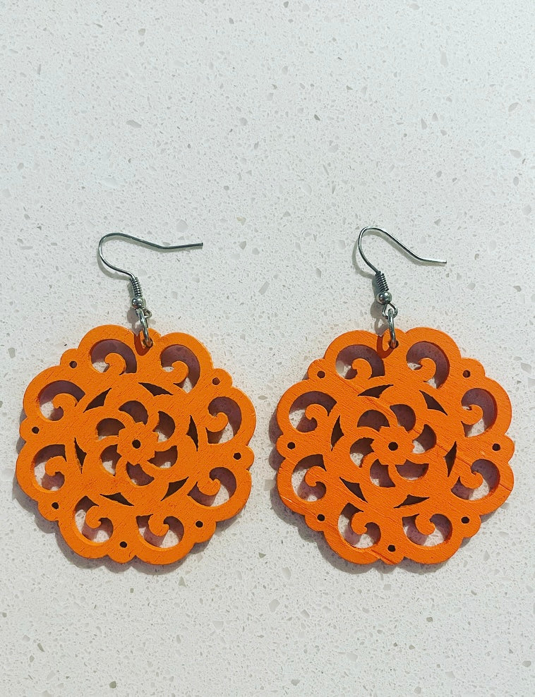 EARRINGS - WOODEN LACE - ORANGE