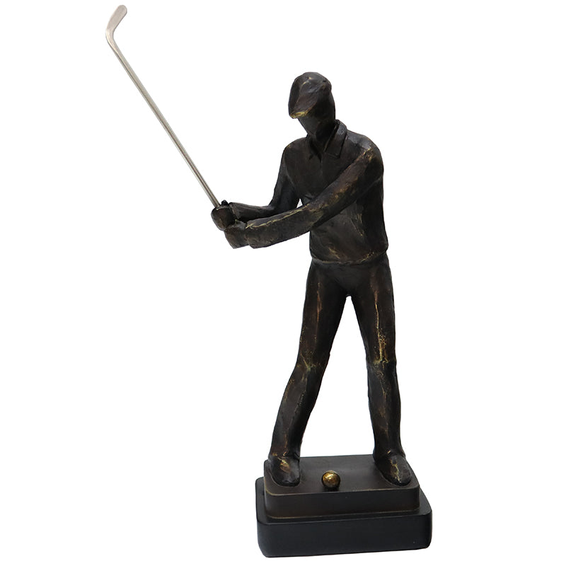 GOLFER CHIPPING - BLACK